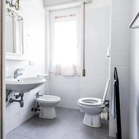 Apartament Aurora A B, *