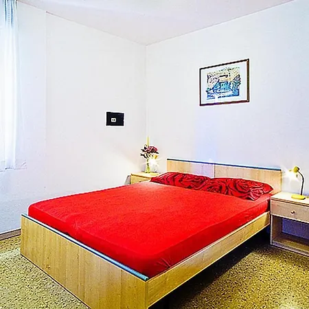 Aurora A B, Apartament Bibione