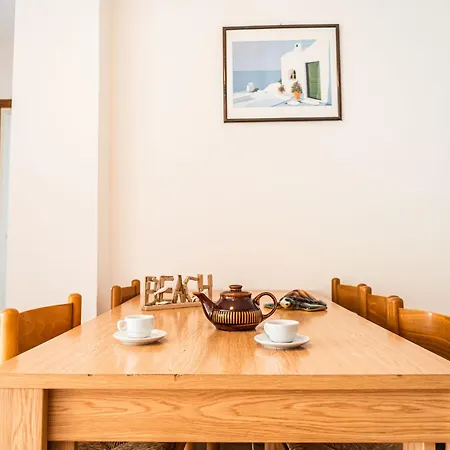 Aurora A B, Apartament *