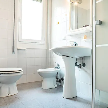 Apartament Aurora A B,